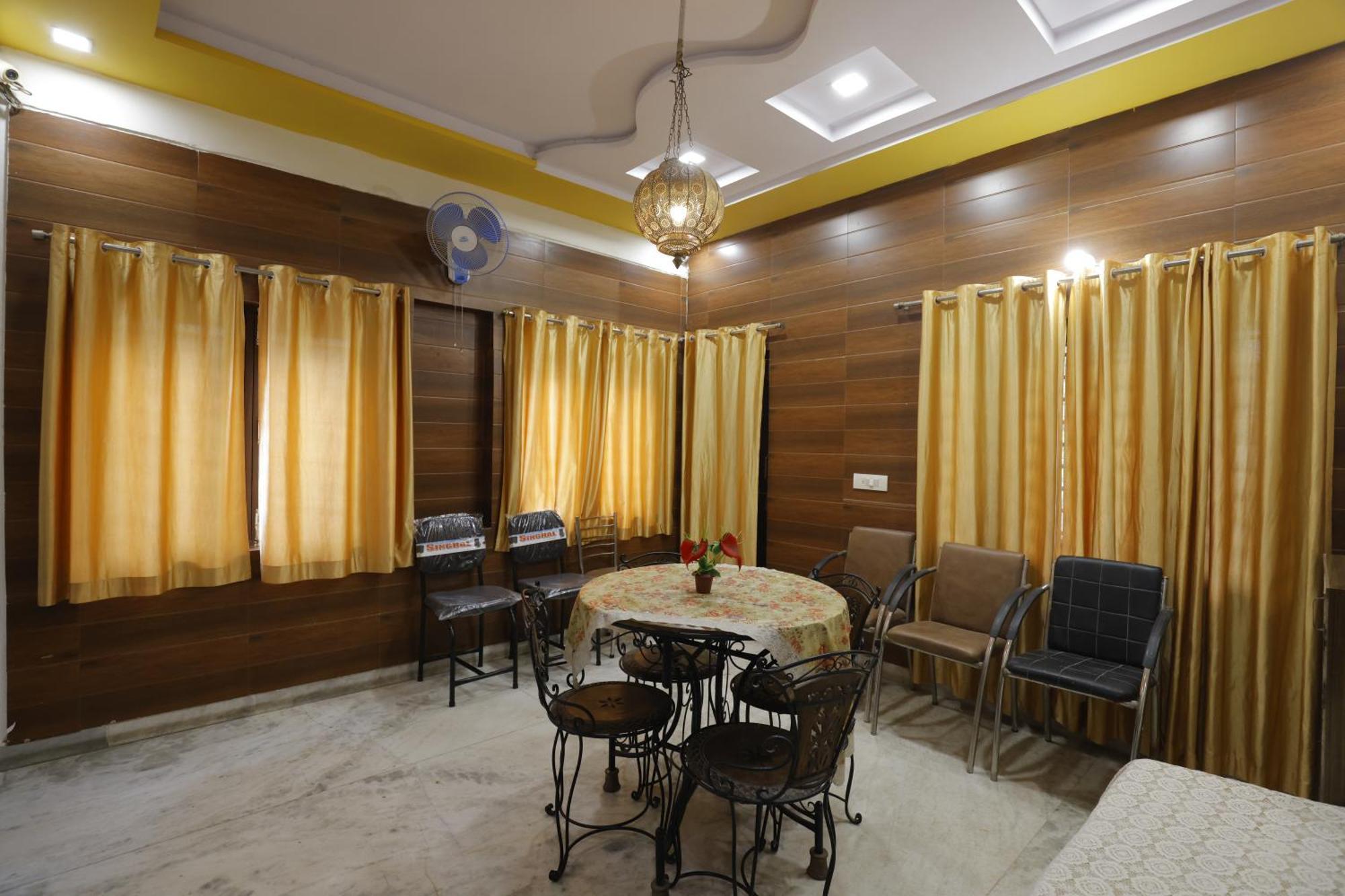 Basil Inn Home Stay Walking Distance From Taj Mahal Agra Agra  Esterno foto