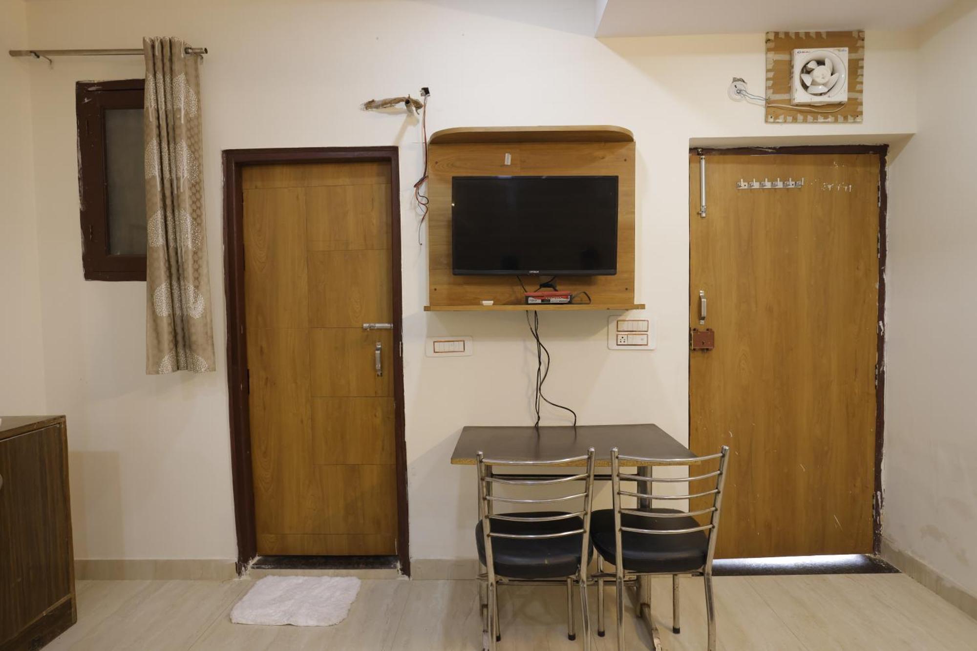 Basil Inn Home Stay Walking Distance From Taj Mahal Agra Agra  Esterno foto